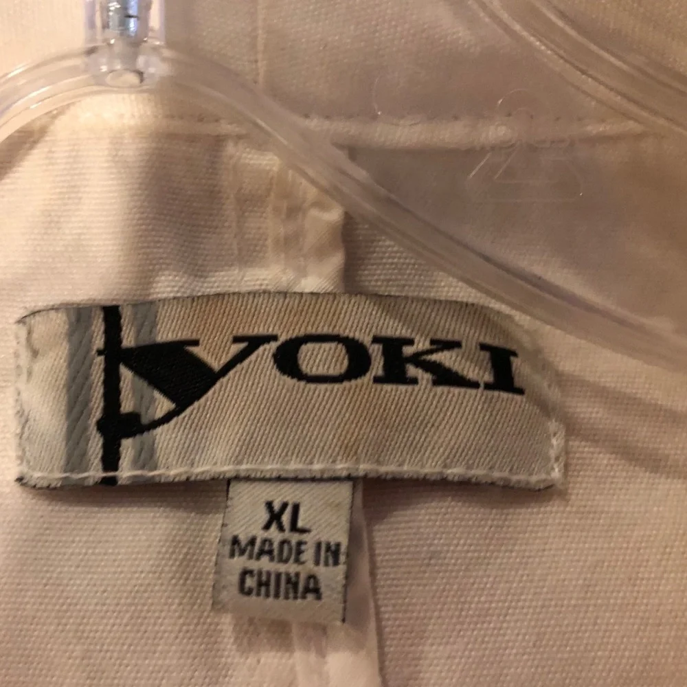 Yoki-  Juniors XL: Vintage Fitted White Denim Jacket - Picture 5 of 11